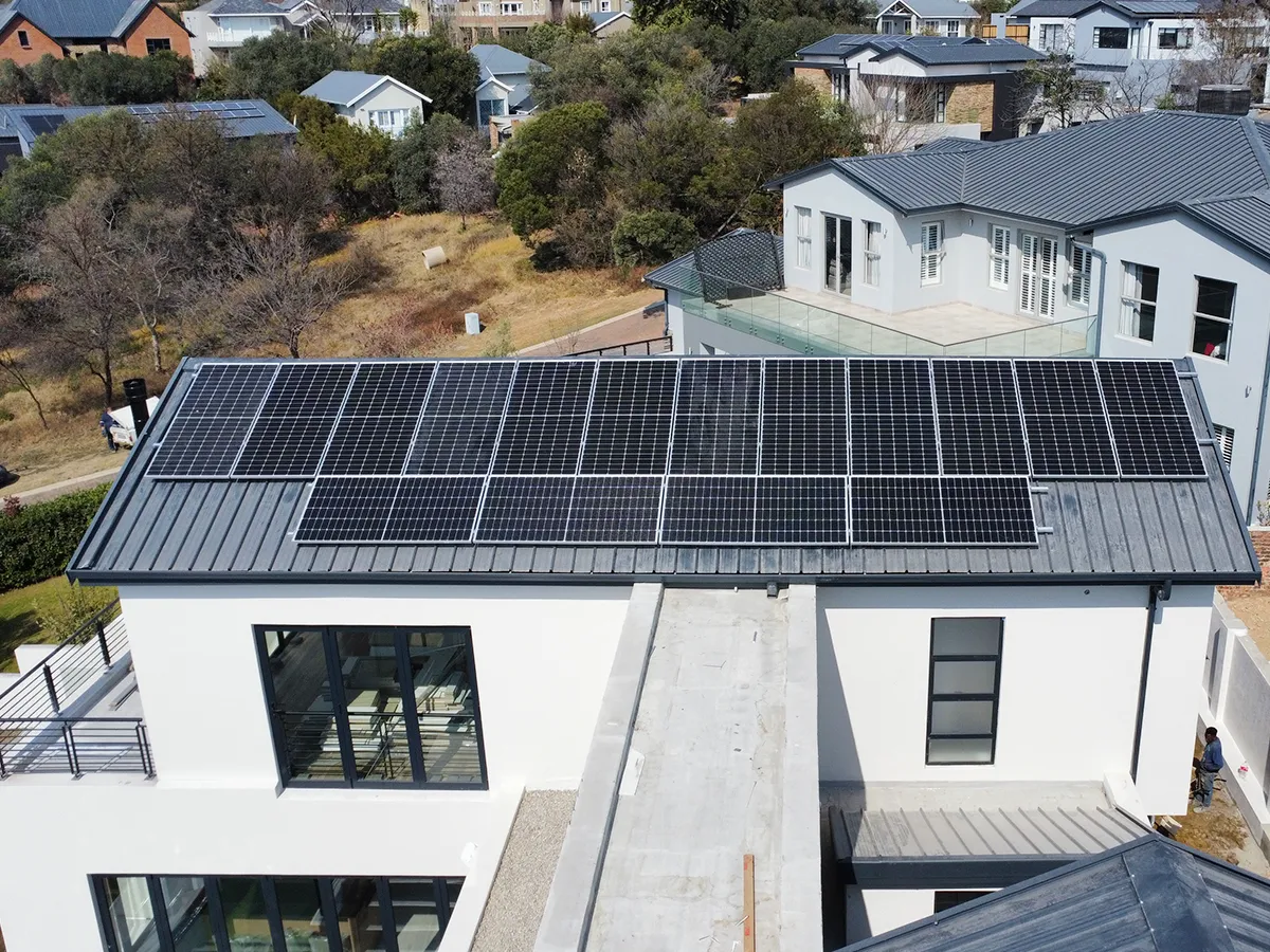home-solar-panels-roof-mount